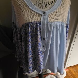 POL Light Blue and Cream Floral Tunic PTP 22